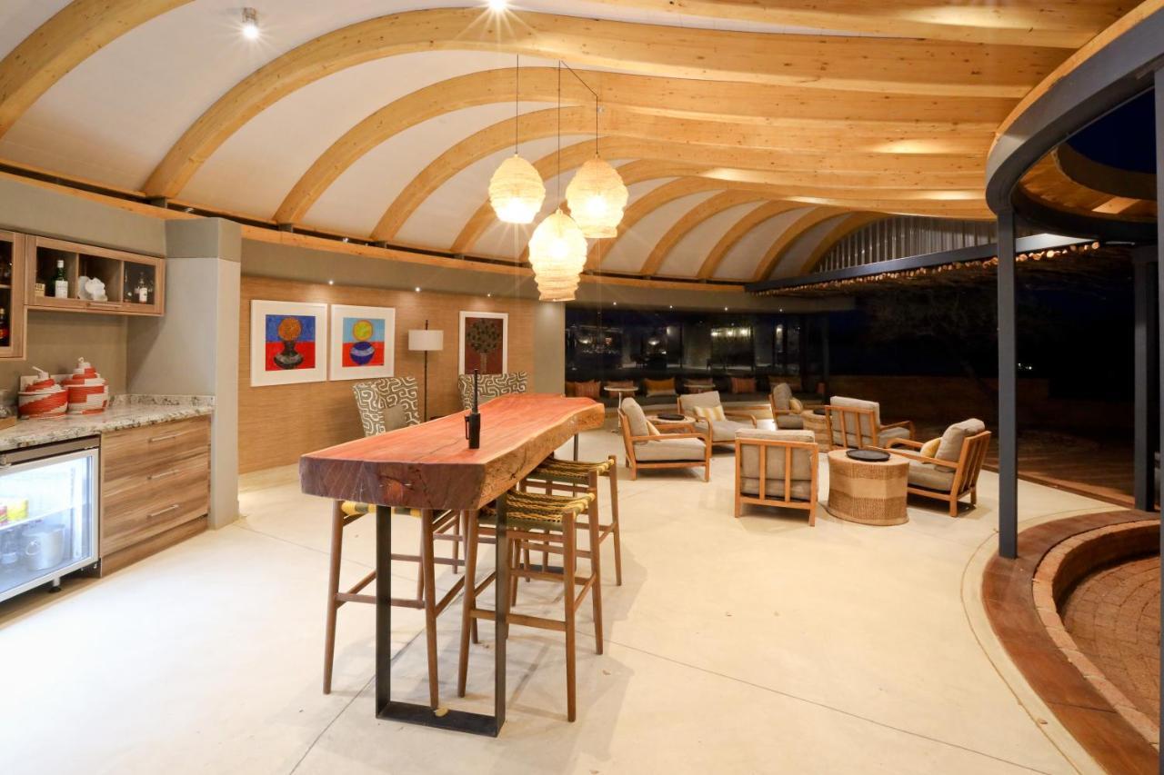 Anderssons At Ongava Villa โอเคาเควโย ภายนอก รูปภาพ